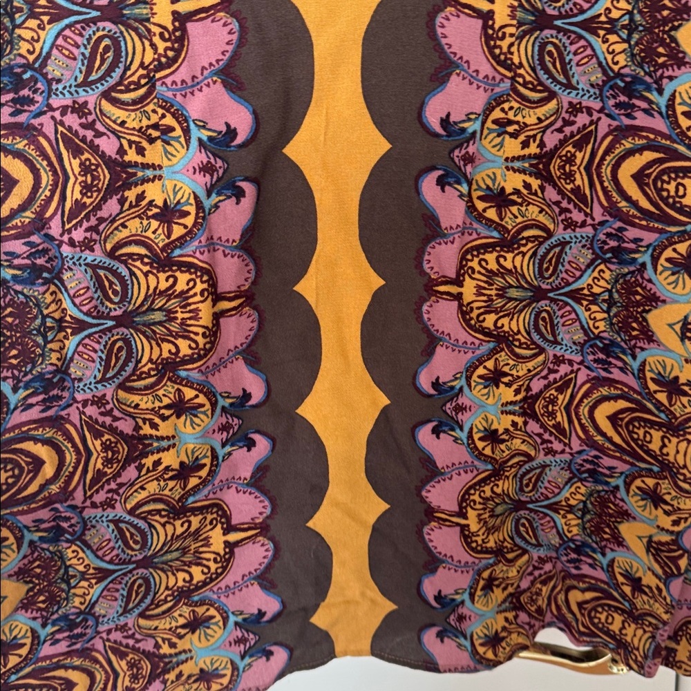 Colorful Patterned Long-Sleeve Top - Picture 6 of 6